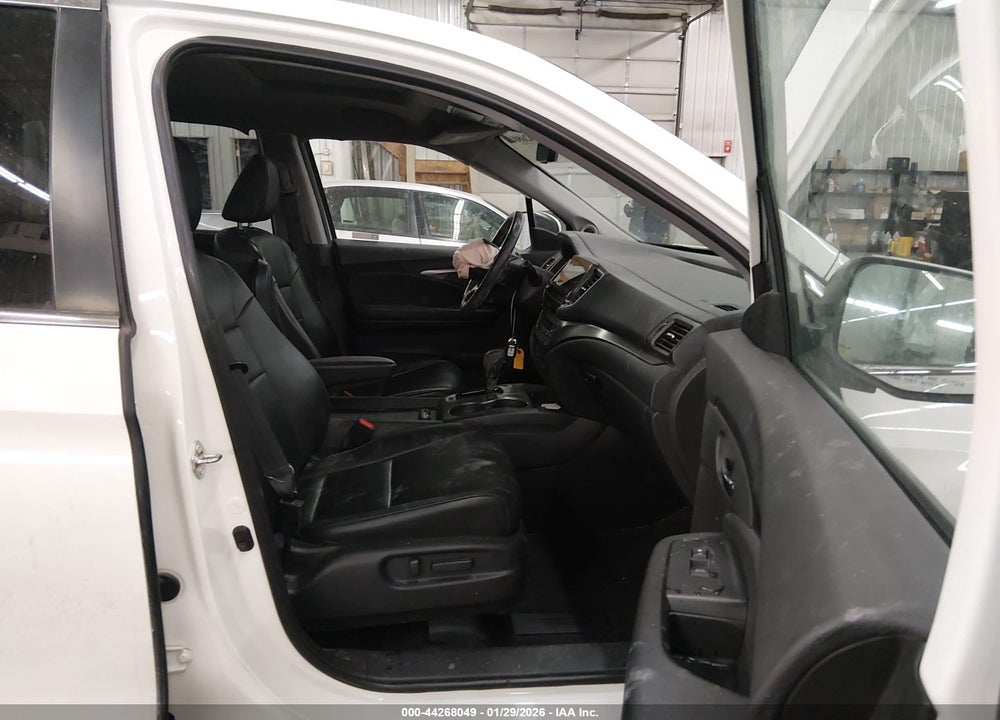 2019 HONDA PILOT EX-L VIN: 5FNYF6H51KB061057