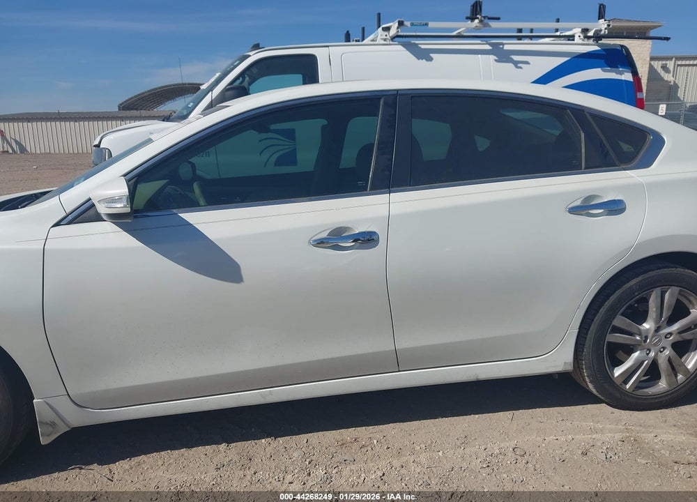 2013 NISSAN ALTIMA 3.5 SL VIN: 1N4BL3AP5DN584732