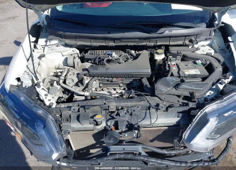 2017 NISSAN ROGUE SV VIN: JN8AT2MT5HW390439