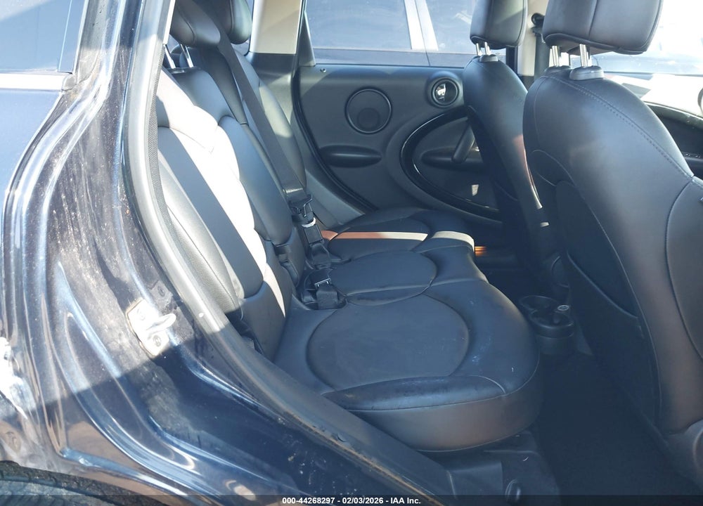 2016 MINI COUNTRYMAN COOPER S VIN: WMWZC3C56GWT07278