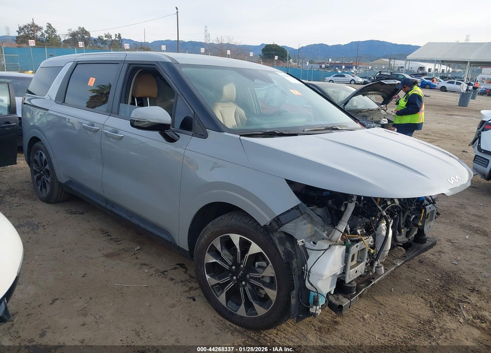 2024 KIA CARNIVAL MPV EX VIN: KNDNC5H36R6355659