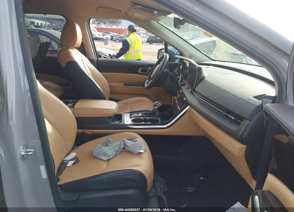 2024 KIA CARNIVAL MPV EX VIN: KNDNC5H36R6355659