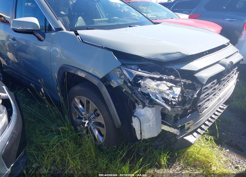 2021 TOYOTA RAV4 XLE PREMIUM VIN: 2T3C1RFVXMW184351