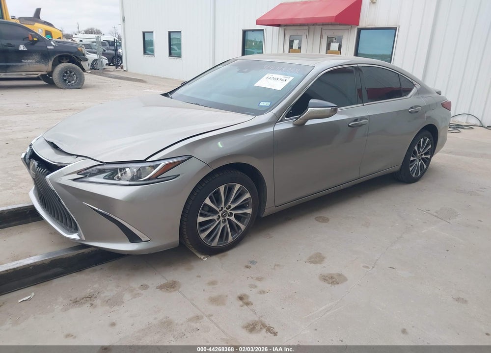 2021 LEXUS ES 250 VIN: 58AD11D15MU008010