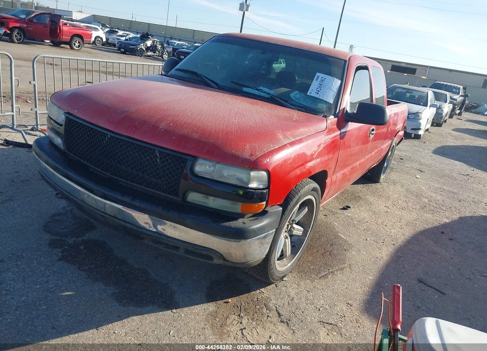 2000 CHEVROLET SILVERADO 1500 VIN: 1GCEC19W5YZ311991