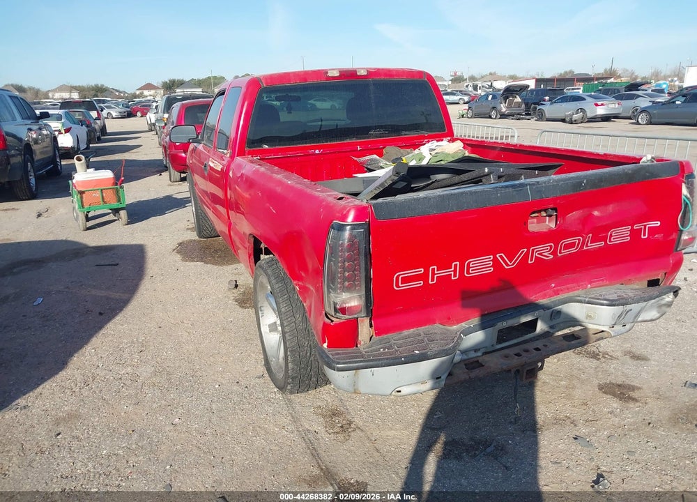 2000 CHEVROLET SILVERADO 1500 VIN: 1GCEC19W5YZ311991