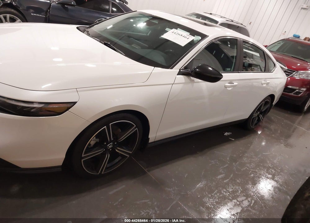 2025 HONDA ACCORD HYBRID SPORT VIN: 1HGCY2F50SA007050