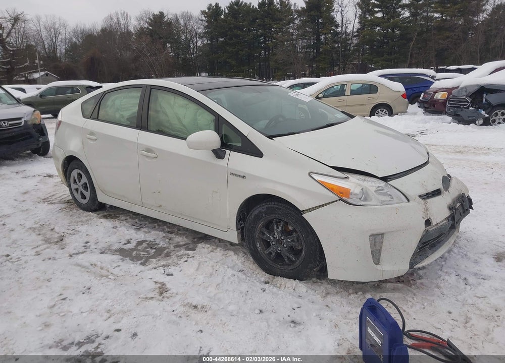 2014 TOYOTA PRIUS FOUR VIN: JTDKN3DU8E1845964