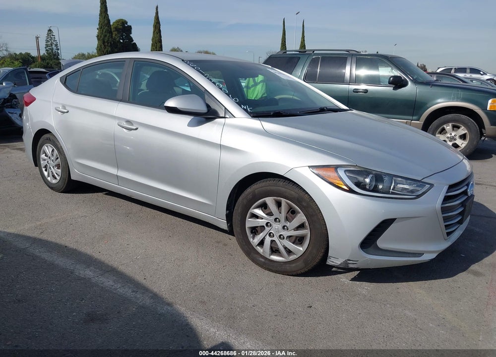 2017 HYUNDAI ELANTRA SE VIN: 5NPD74LF0HH084968