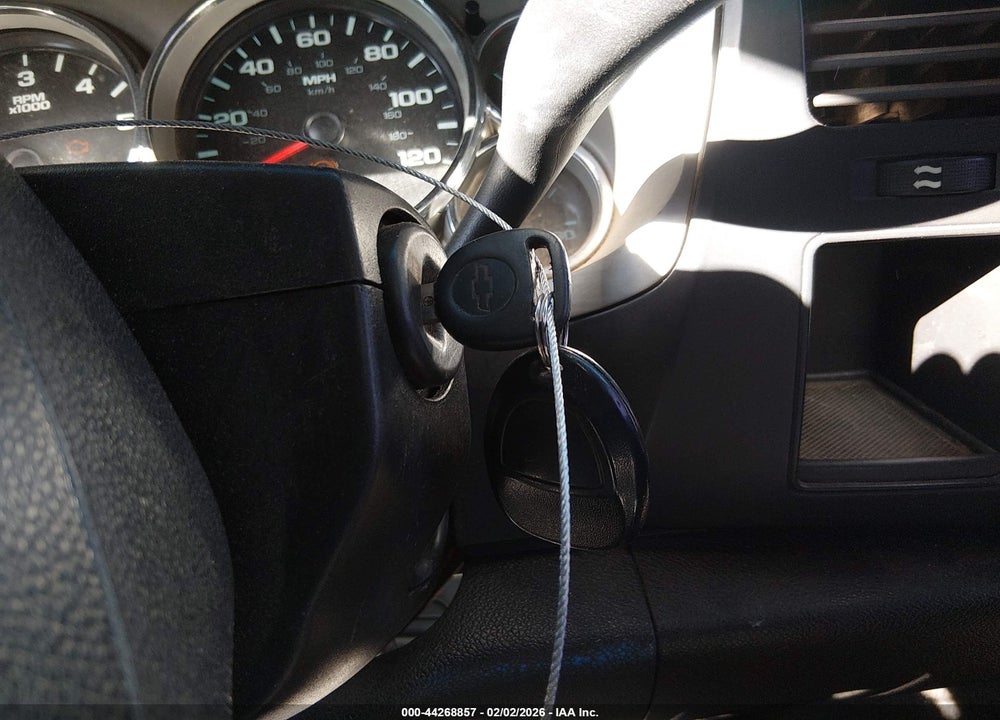 2008 CHEVROLET SILVERADO 1500 LT1 VIN: 3GCEC13J28G263041