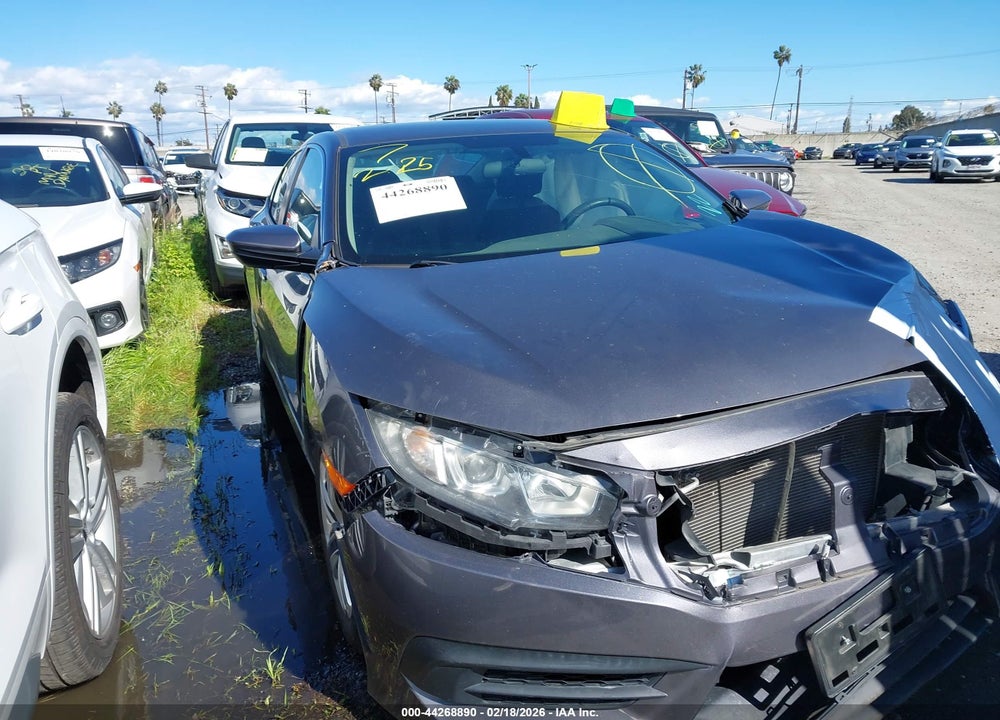 2017 HONDA CIVIC LX VIN: 2HGFC2F55HH532062
