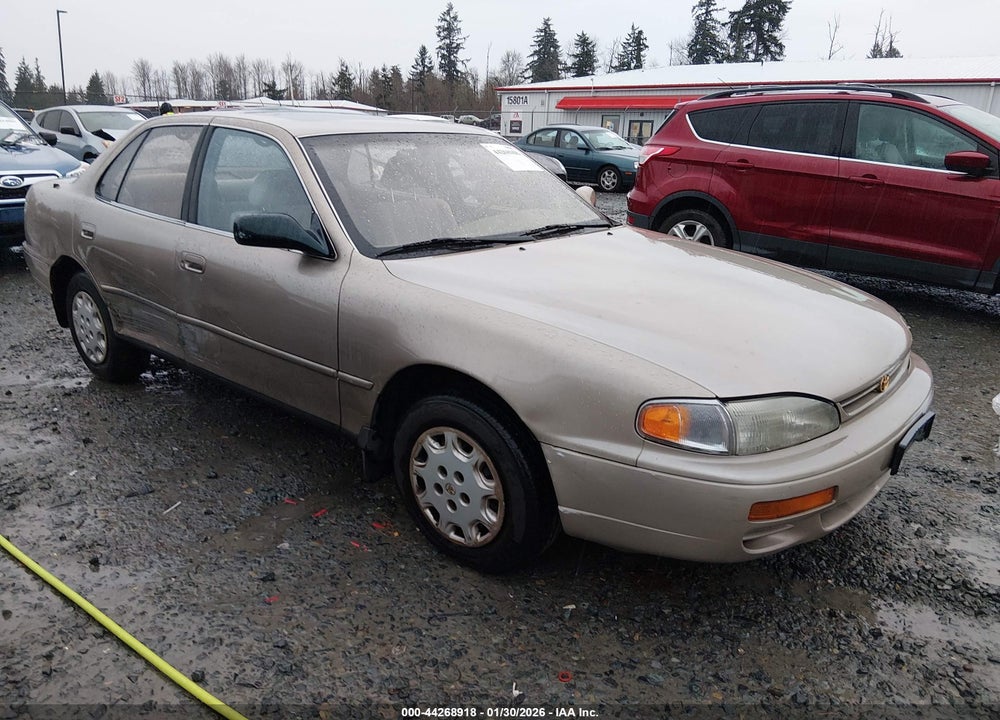 1995 TOYOTA CAMRY LE VIN: JT2SK12E1S0316620