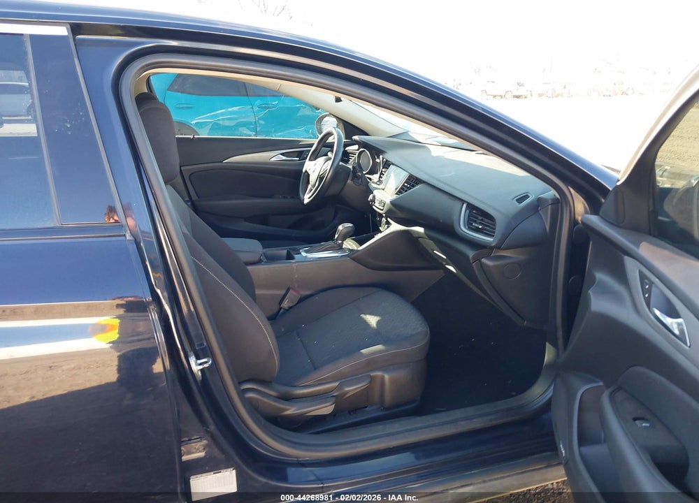 2018 BUICK REGAL TOURX PREFERRED VIN: W04GU8SX0J1120429