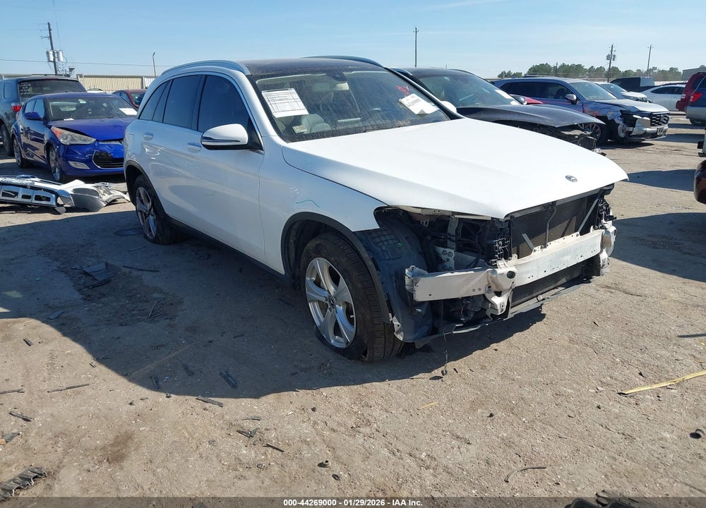 2017 MERCEDES-BENZ GLC 300 VIN: WDC0G4JB9HV005984