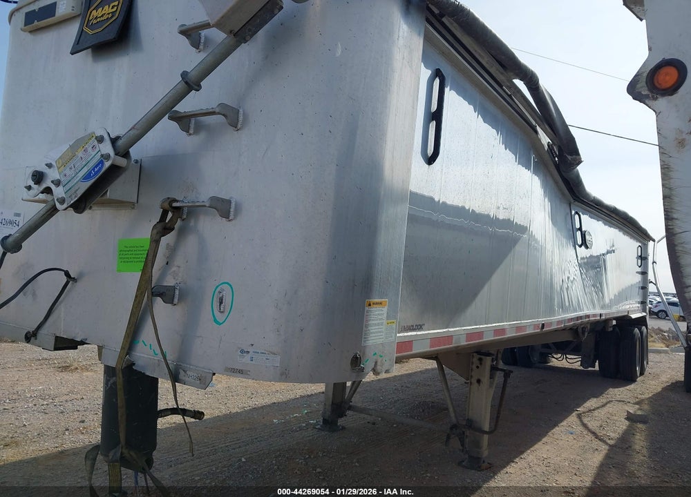 2023 MAC TRAILER MFG END DUMP TRAILER VIN: 5MADN3925PH072745
