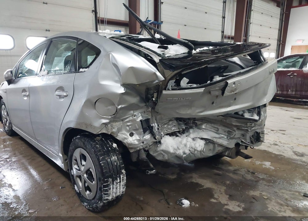 2014 TOYOTA PRIUS TWO VIN: JTDKN3DU2E0380314