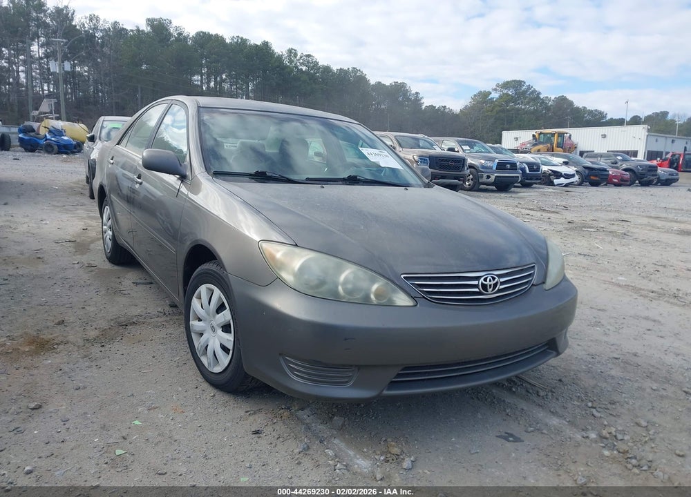 2005 TOYOTA CAMRY LE VIN: 4T1BE32K55U522497
