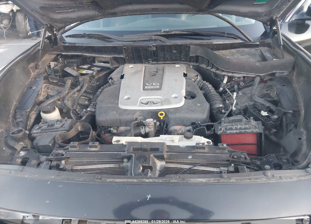 2016 INFINITI QX70 VIN: JN8CS1MU4GM670250