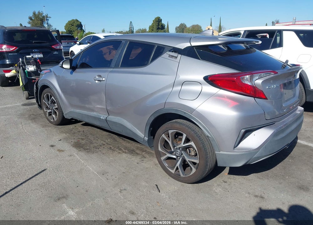 2020 TOYOTA C-HR XLE VIN: JTNKHMBX0L1075195