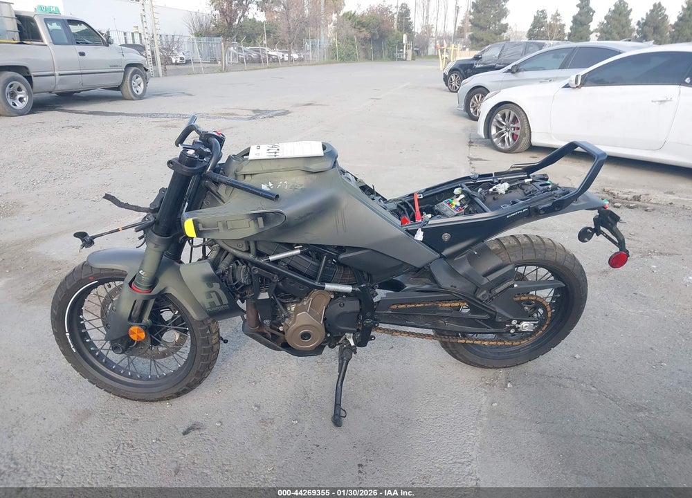 2024 HUSQVARNA VITPILEN 401/SVARTPILEN 401 VIN: MD2JUJ403RN208618