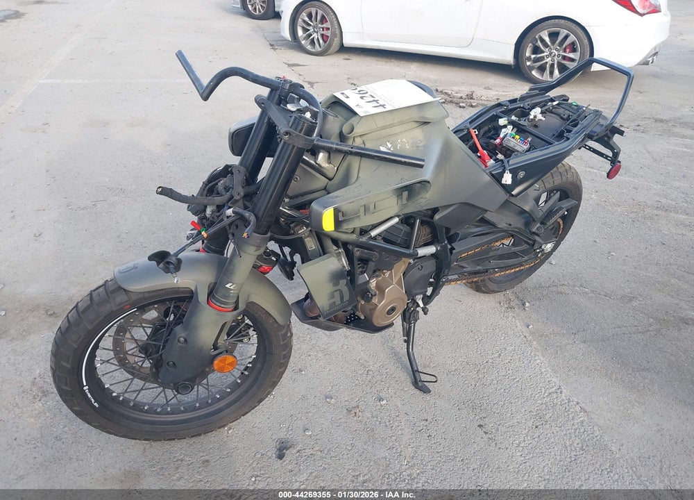 2024 HUSQVARNA VITPILEN 401/SVARTPILEN 401 VIN: MD2JUJ403RN208618