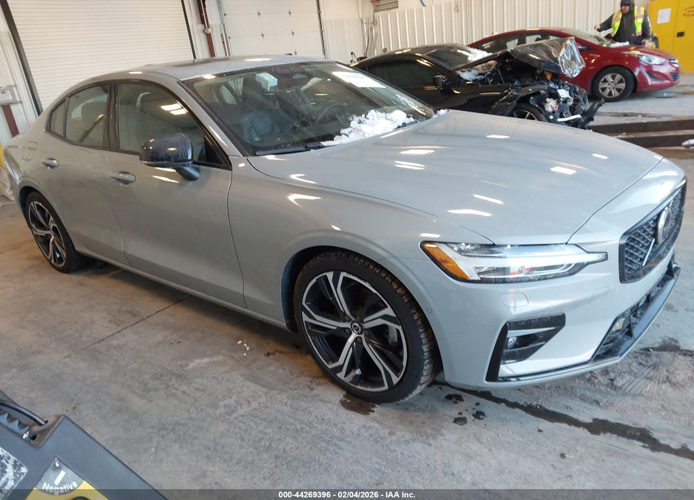 2024 VOLVO S60 B5 PLUS DARK THEME VIN: 7JRL12TL7RG305108