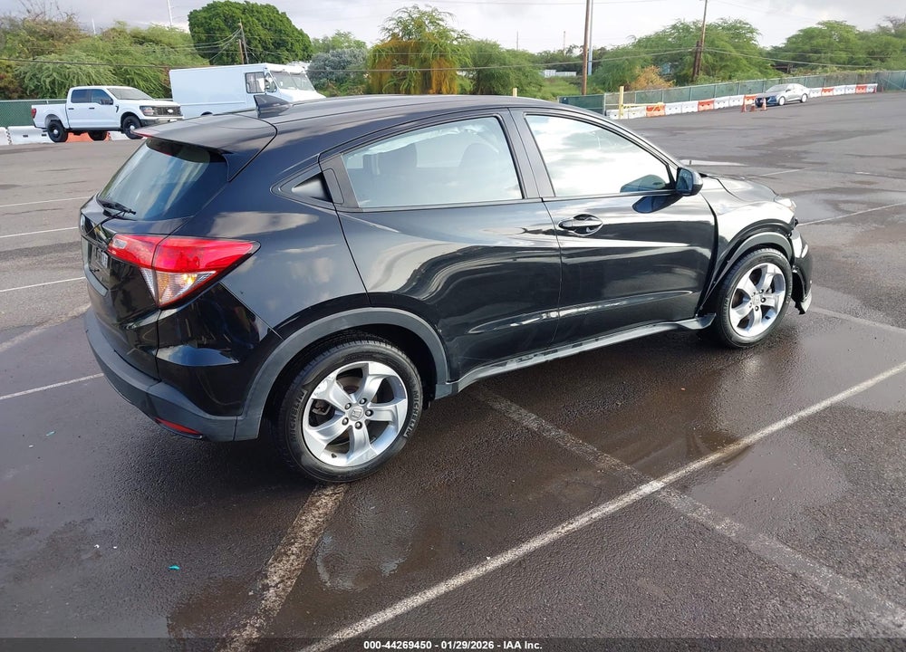 2020 HONDA HR-V 2WD LX VIN: 3CZRU5H39LM706208
