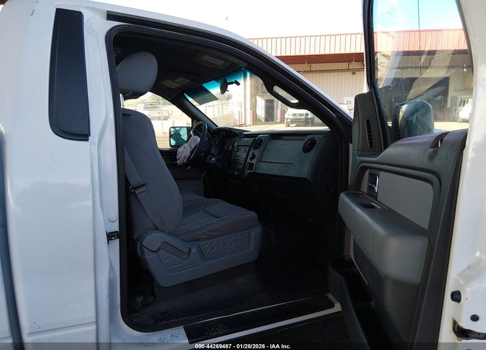 2014 FORD F-150 XL VIN: 1FTNF1CF6EKE27124