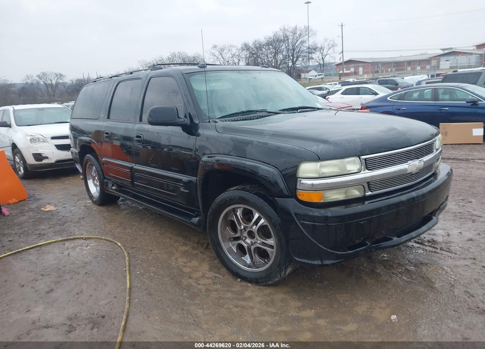 2004 CHEVROLET SUBURBAN 1500 LT VIN: 3GNEC16Z34G303372