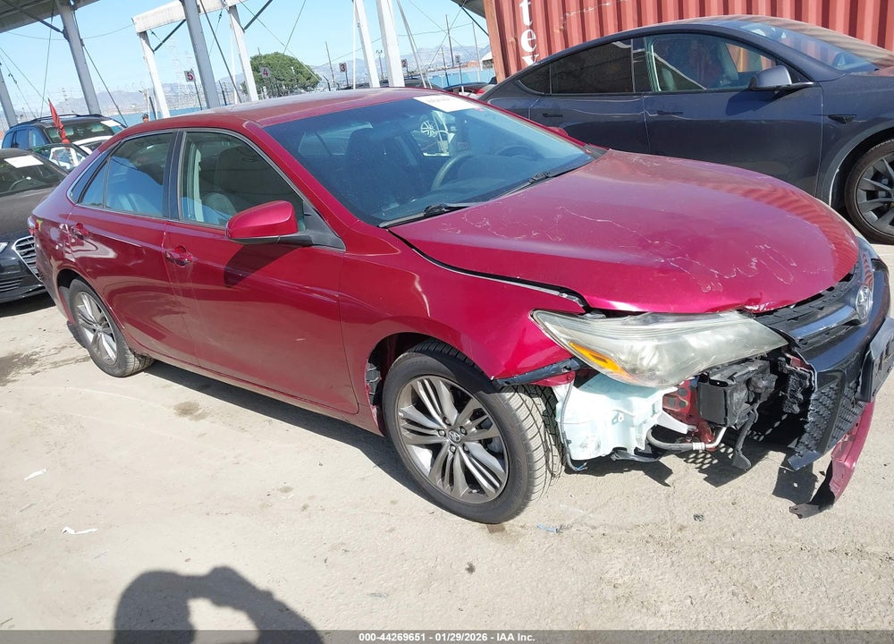 2016 TOYOTA CAMRY SE VIN: 4T1BF1FK9GU586721
