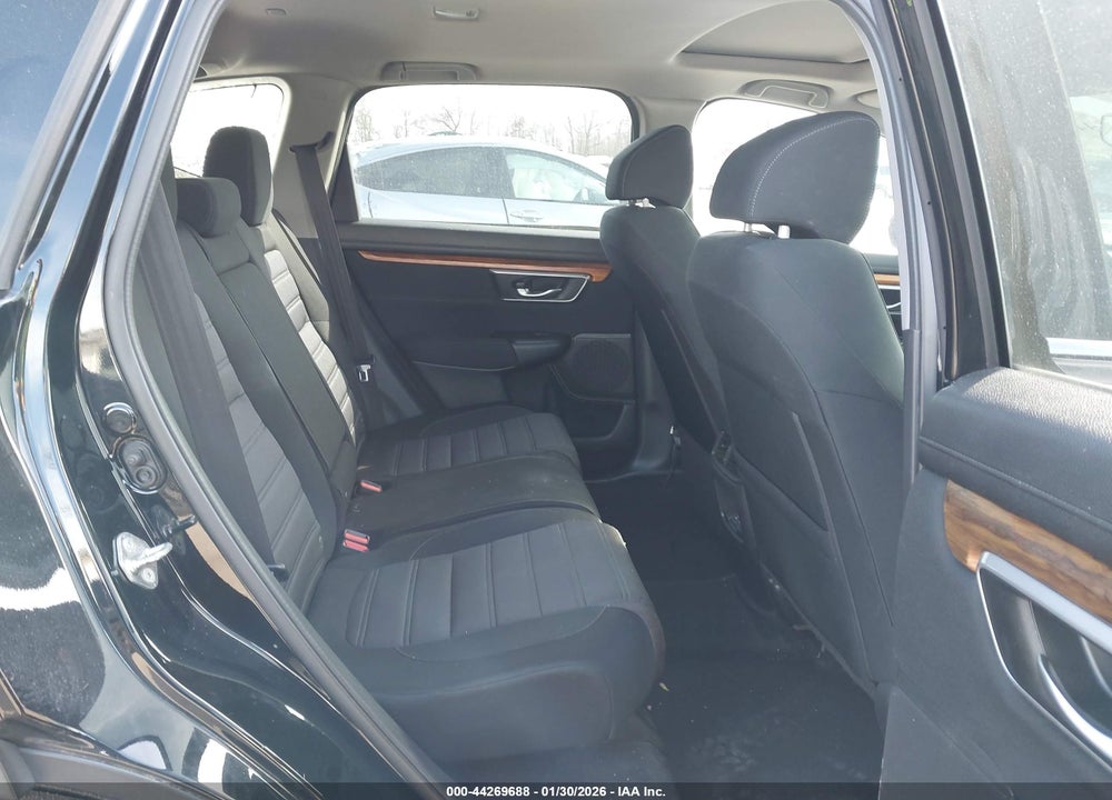 2017 HONDA CR-V EX VIN: 7FARW1H5XHE044780