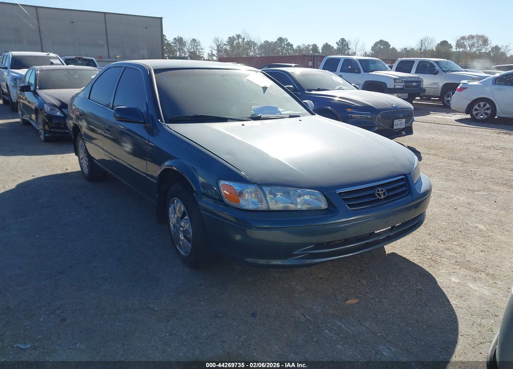 2000 TOYOTA CAMRY LE VIN: JT2BG22K1Y0501546