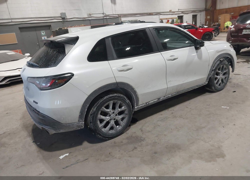 2025 HONDA HR-V AWD SPORT VIN: 3CZRZ2H5XSM705682