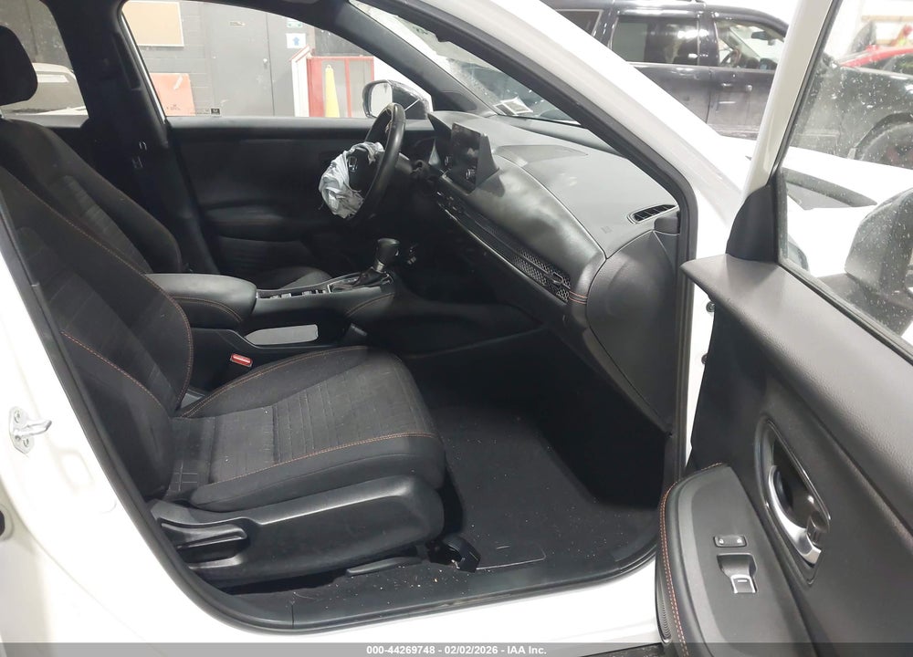 2025 HONDA HR-V AWD SPORT VIN: 3CZRZ2H5XSM705682