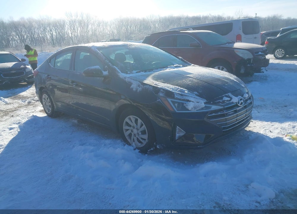 2019 HYUNDAI ELANTRA SE VIN: 5NPD74LF6KH416970