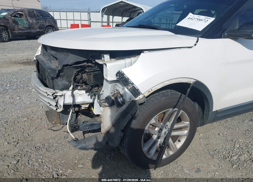 2014 FORD EXPLORER XLT VIN: 1FM5K7D89EGB33228