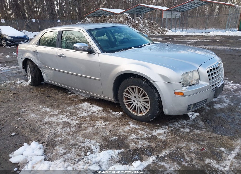 2010 CHRYSLER 300 TOURING/SIGNATURE SERIES/EXECUTIVE SERIES VIN: 2C3CA5CV8AH122749