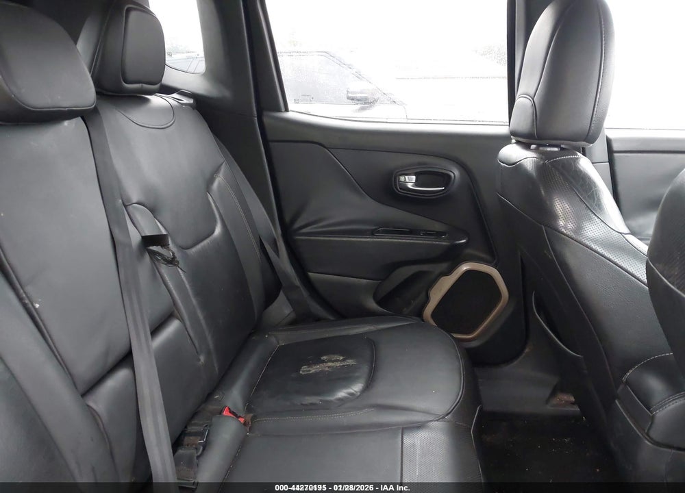 2016 JEEP RENEGADE LIMITED VIN: ZACCJADT4GPC54951