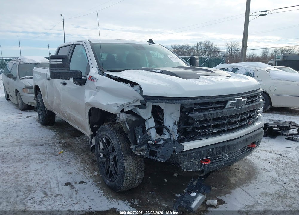 2025 CHEVROLET SILVERADO 1500 4WD  SHORT BED LT TRAIL BOSS VIN: 3GCUKFE8XSG142898