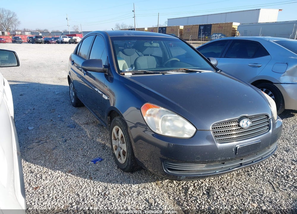 2007 HYUNDAI ACCENT GLS VIN: KMHCN46C37U131882
