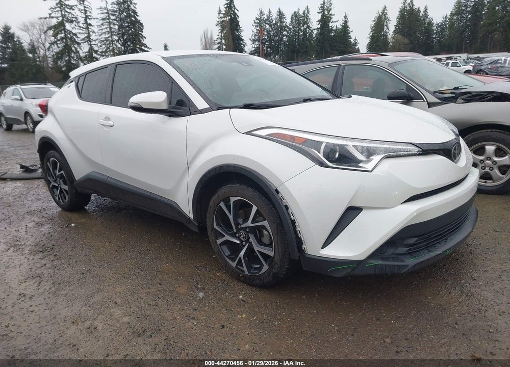 2019 TOYOTA C-HR XLE VIN: NMTKHMBX2KR070262