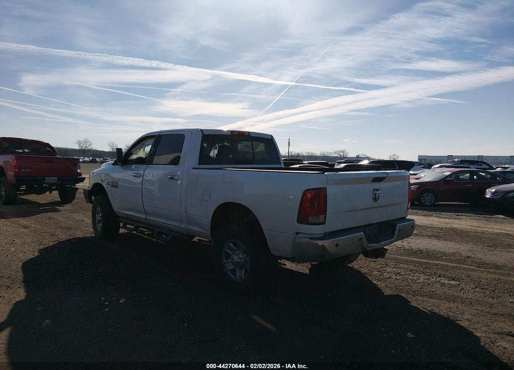 2018 RAM 2500 SLT  4X4 6'4 BOX VIN: 3C6UR5DL8JG275645