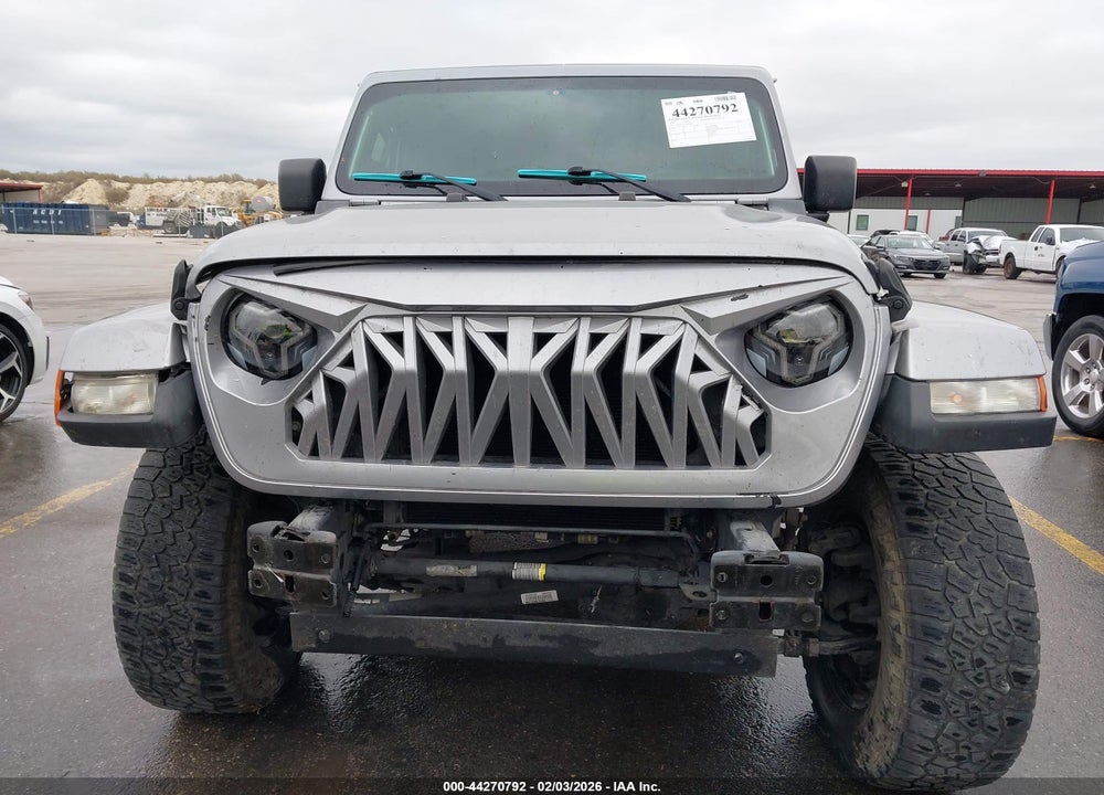 2018 JEEP WRANGLER UNLIMITED SAHARA 4X4 VIN: 1C4HJXEG1JW244995