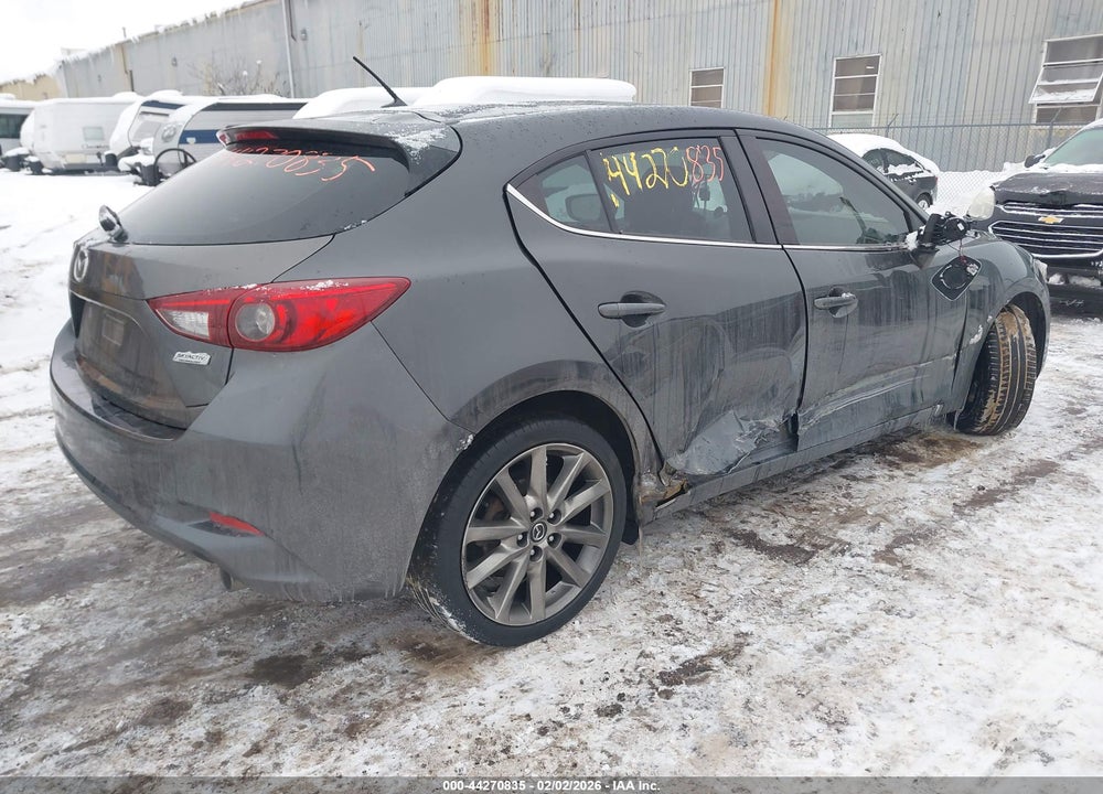 2018 MAZDA 3 TOURING VIN: 3MZBN1L32JM184696