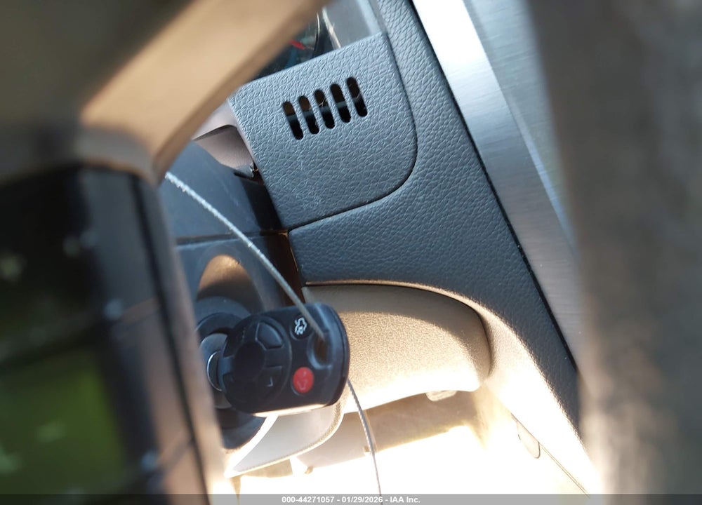2010 FORD FUSION SE VIN: 3FAHP0HA7AR373250