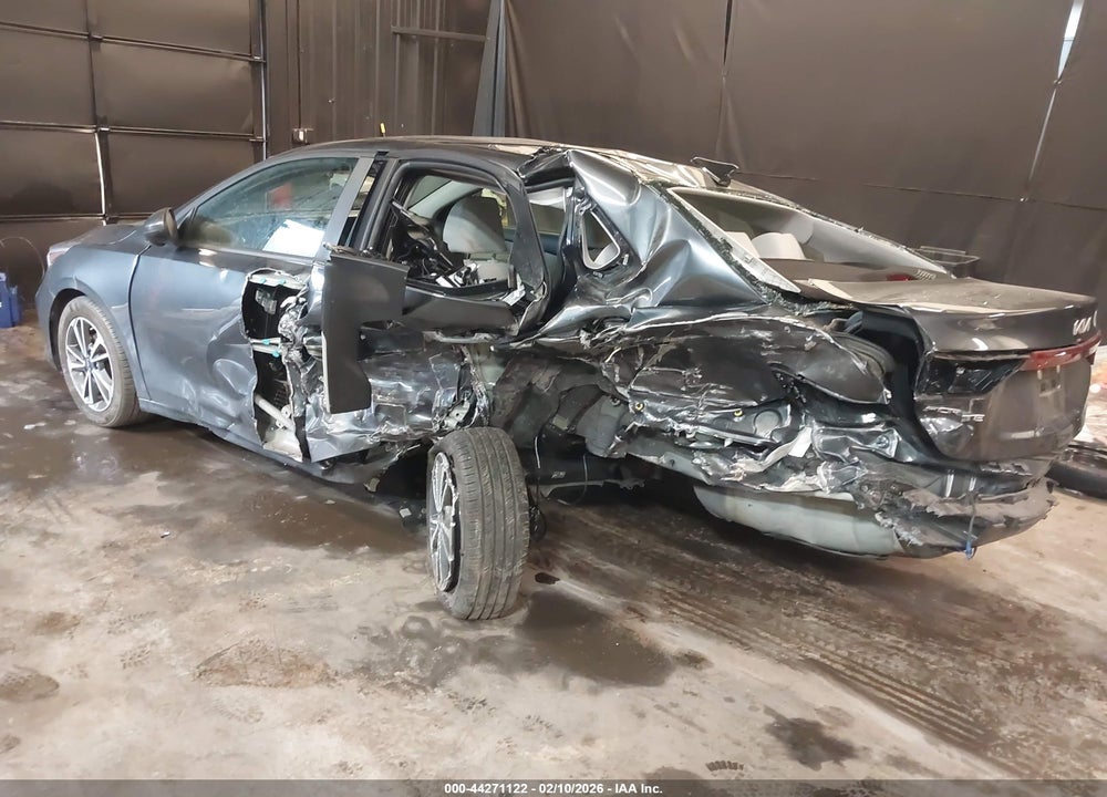 2023 KIA FORTE LXS VIN: 3KPF24AD2PE661057