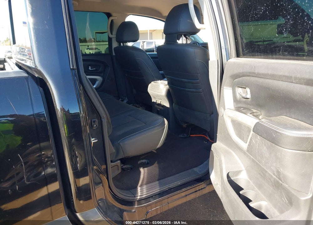 2017 NISSAN TITAN XD PRO-4X DIESEL VIN: 1N6BA1F45HN533768