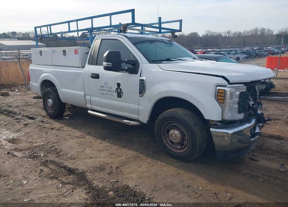 2018 FORD F250 SUPER VIN: 1FDBF2A60JED06640