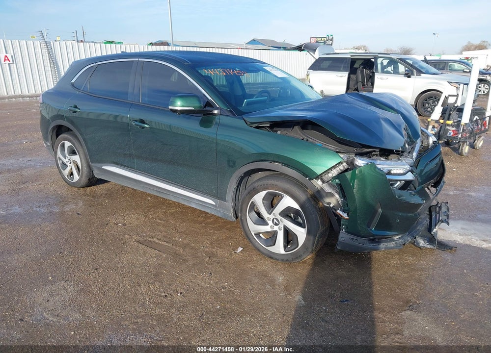 2024 VINFAST VF 8 ECO VIN: RLLV1AEB3RH008472