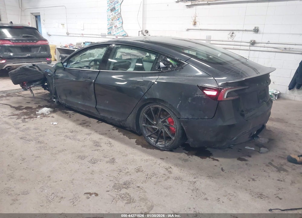 2025 TESLA MODEL 3 PERFORMANCE ALL-WHEEL DRIVE VIN: 5YJ3E1ET8SF067733